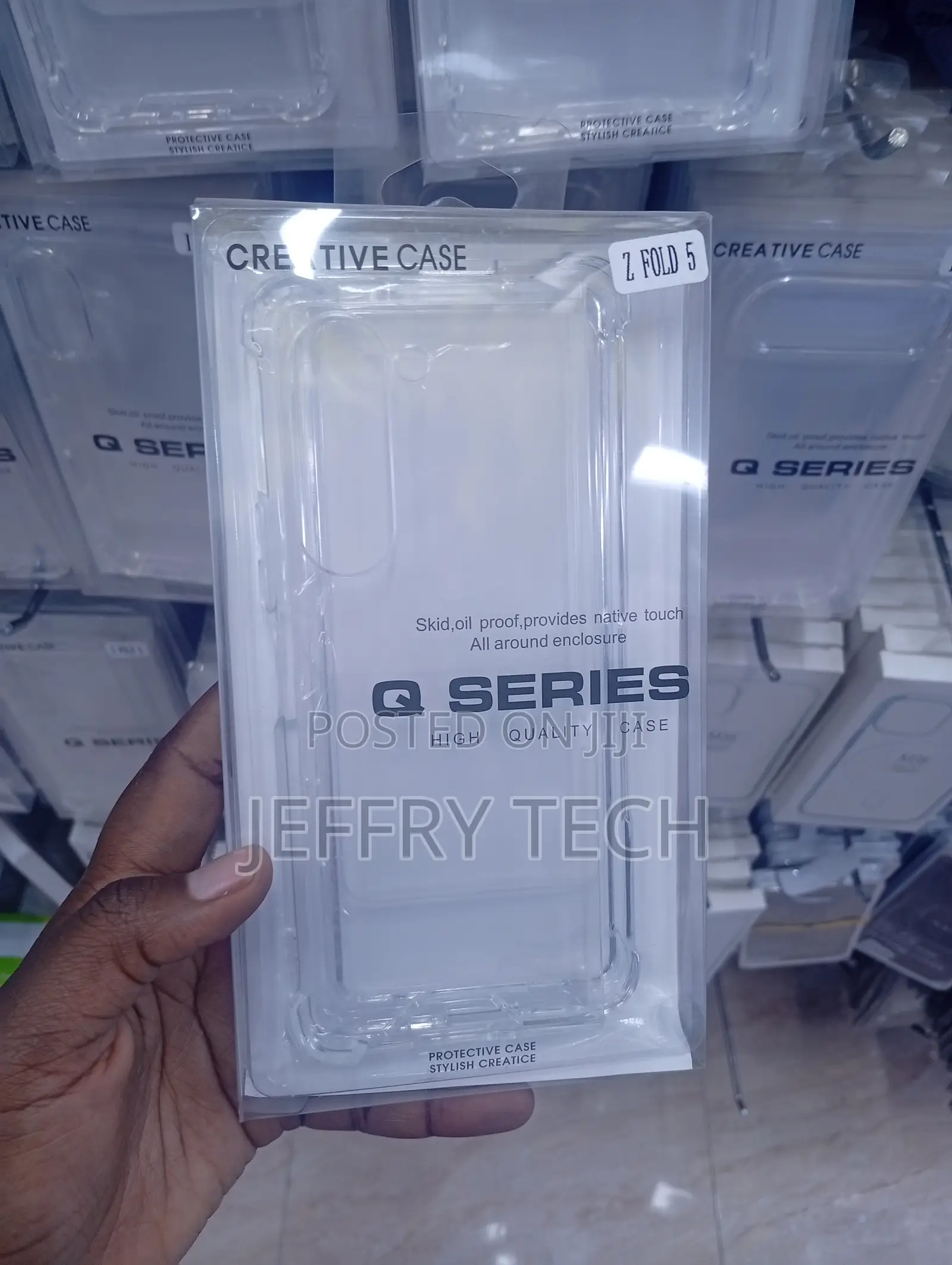 Samsung Galaxy Z Fold 5 Minimalist Q Series Clear Creative Case