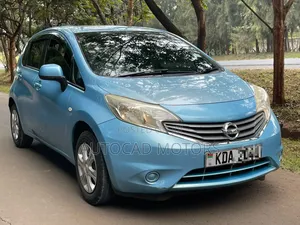 Nissan Note 2013 Blue
