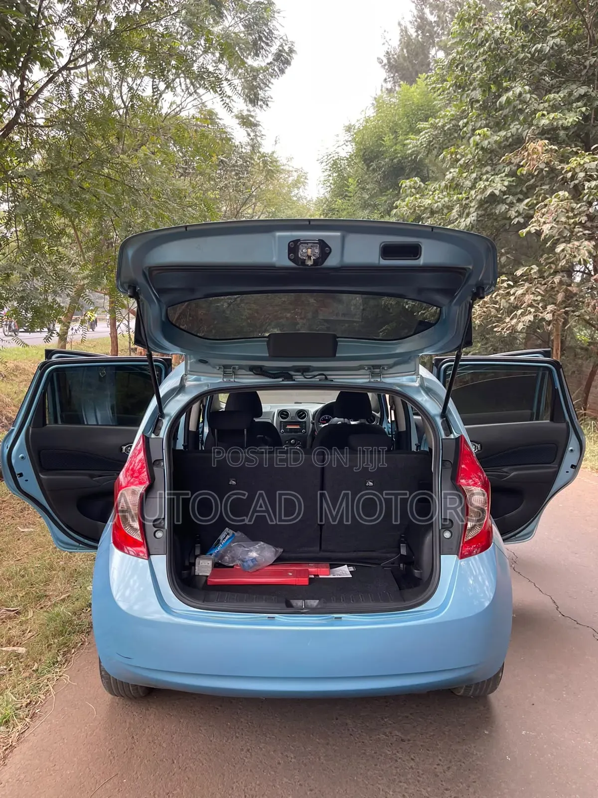 Nissan Note 2013 Blue
