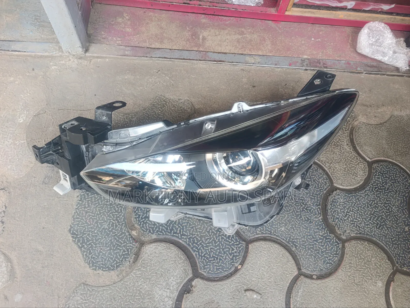 Axela 2018 Non Zenon No6 With Adjuster 