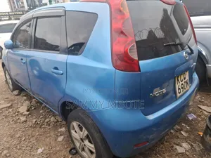 Nissan Note 2011 Blue