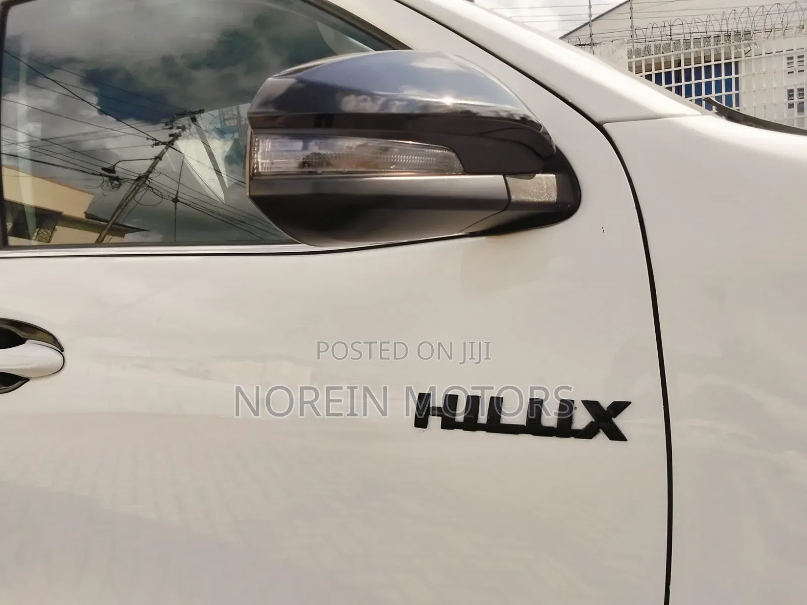 Toyota Hilux 2019 Pearl