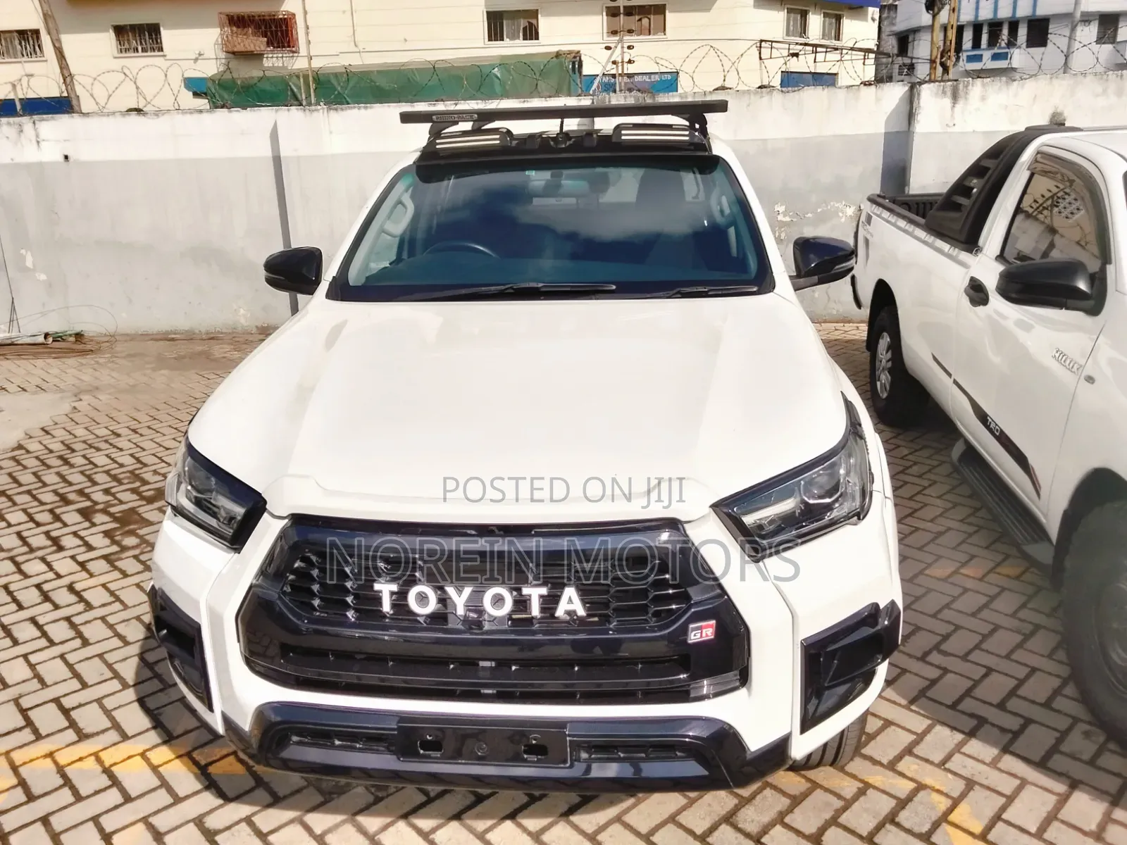 Toyota Hilux 2019 Pearl