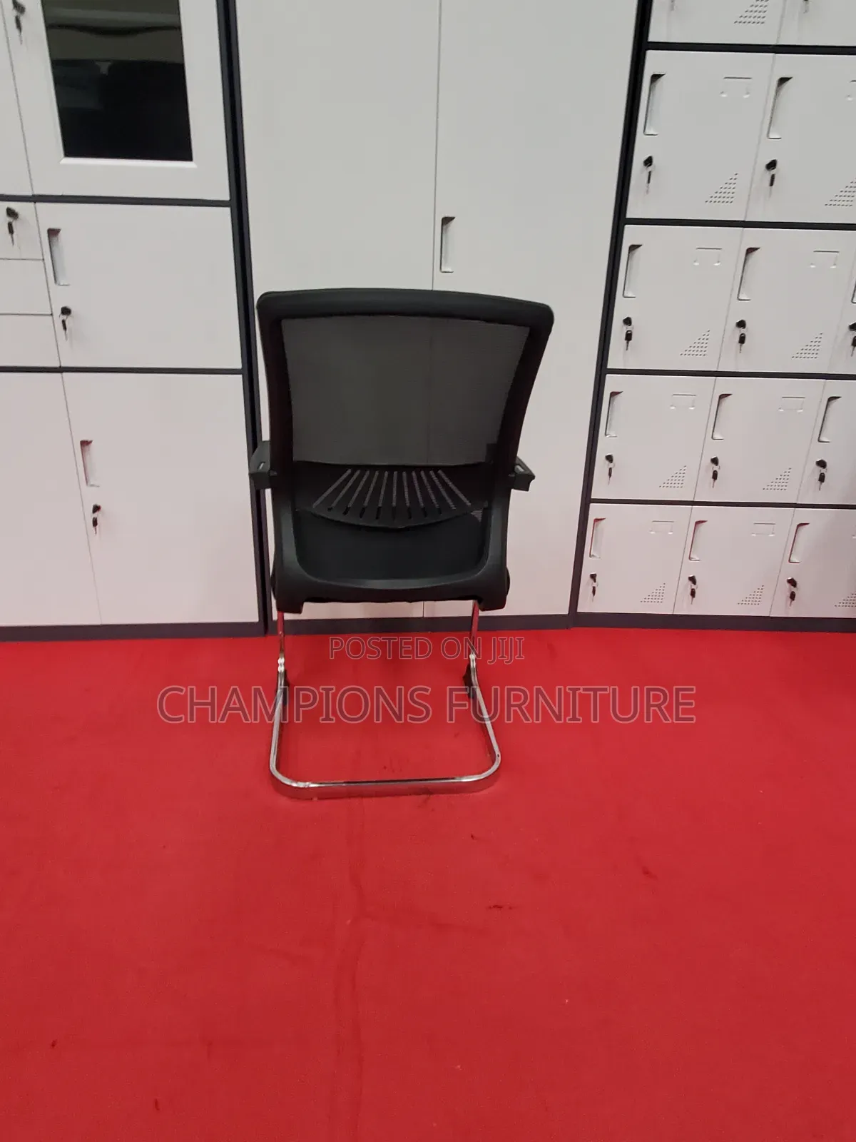 Black Ergonomic Boardroom/ Visitor's Chair