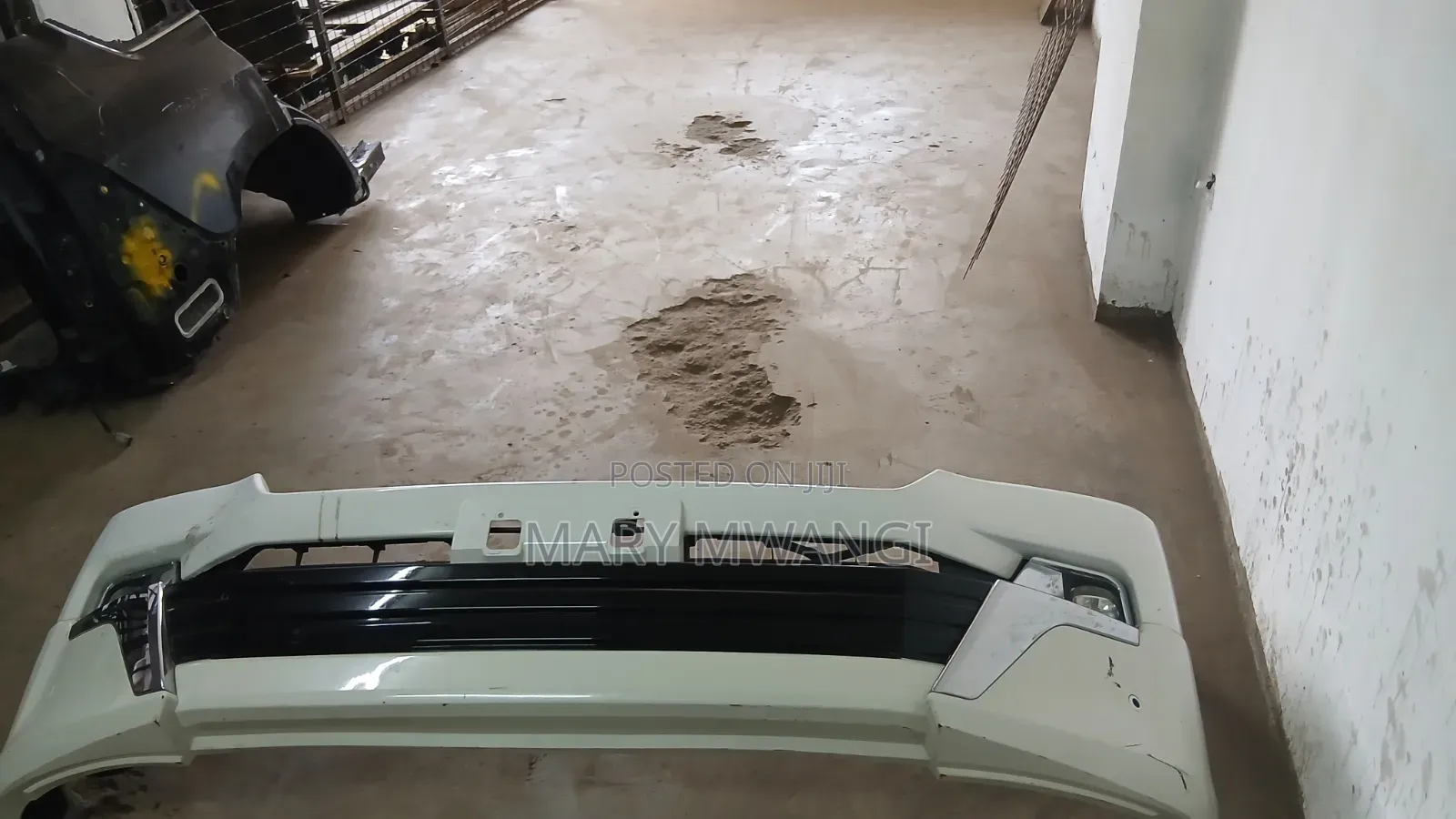 Ex Japan V8 200 Series Front Bumper With Skirting