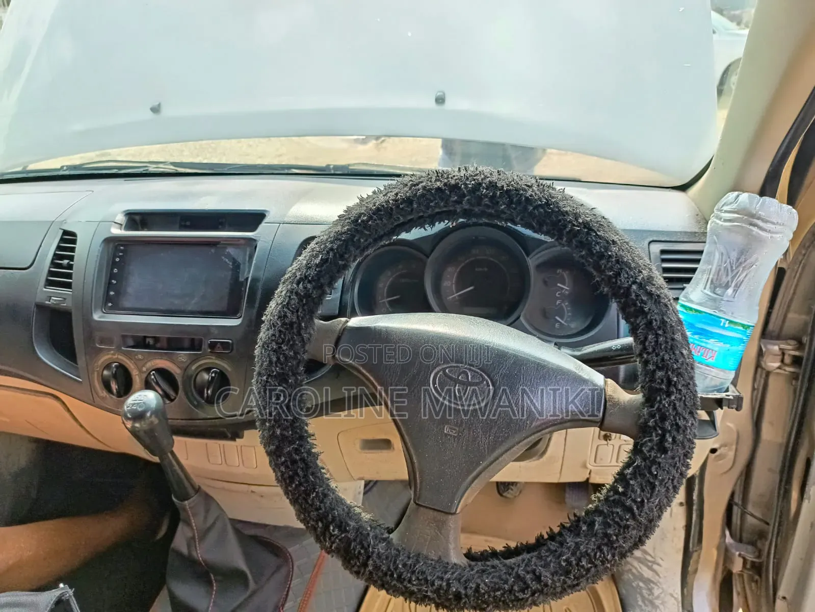 Toyota Hilux 2006 Brown