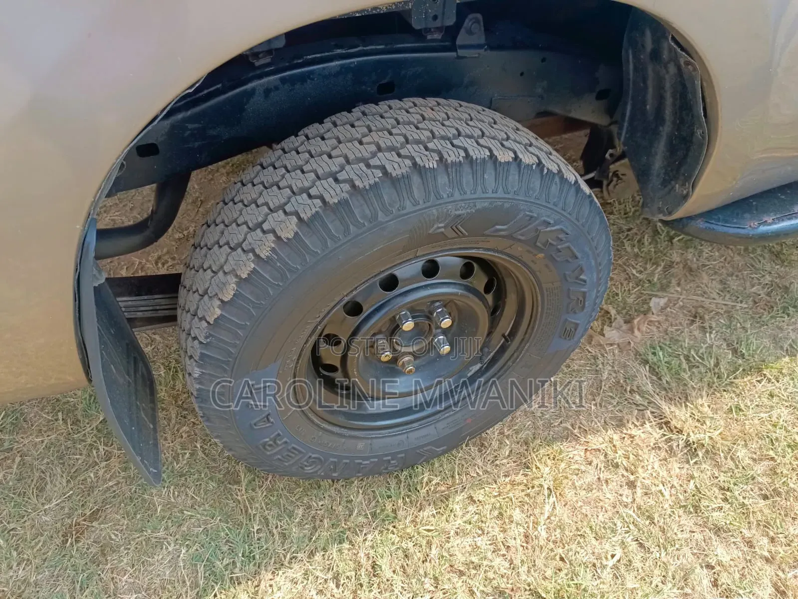 Toyota Hilux 2006 Brown