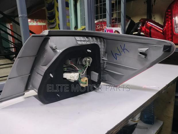 Toyota Premio 260 Tailight - thumbnail 2