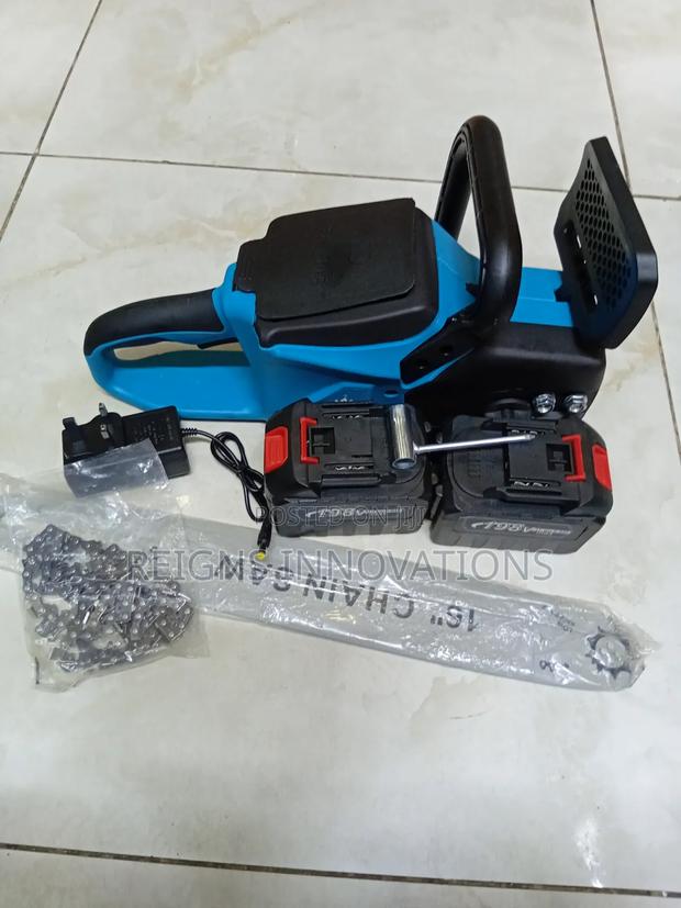 Makita Chain Saw