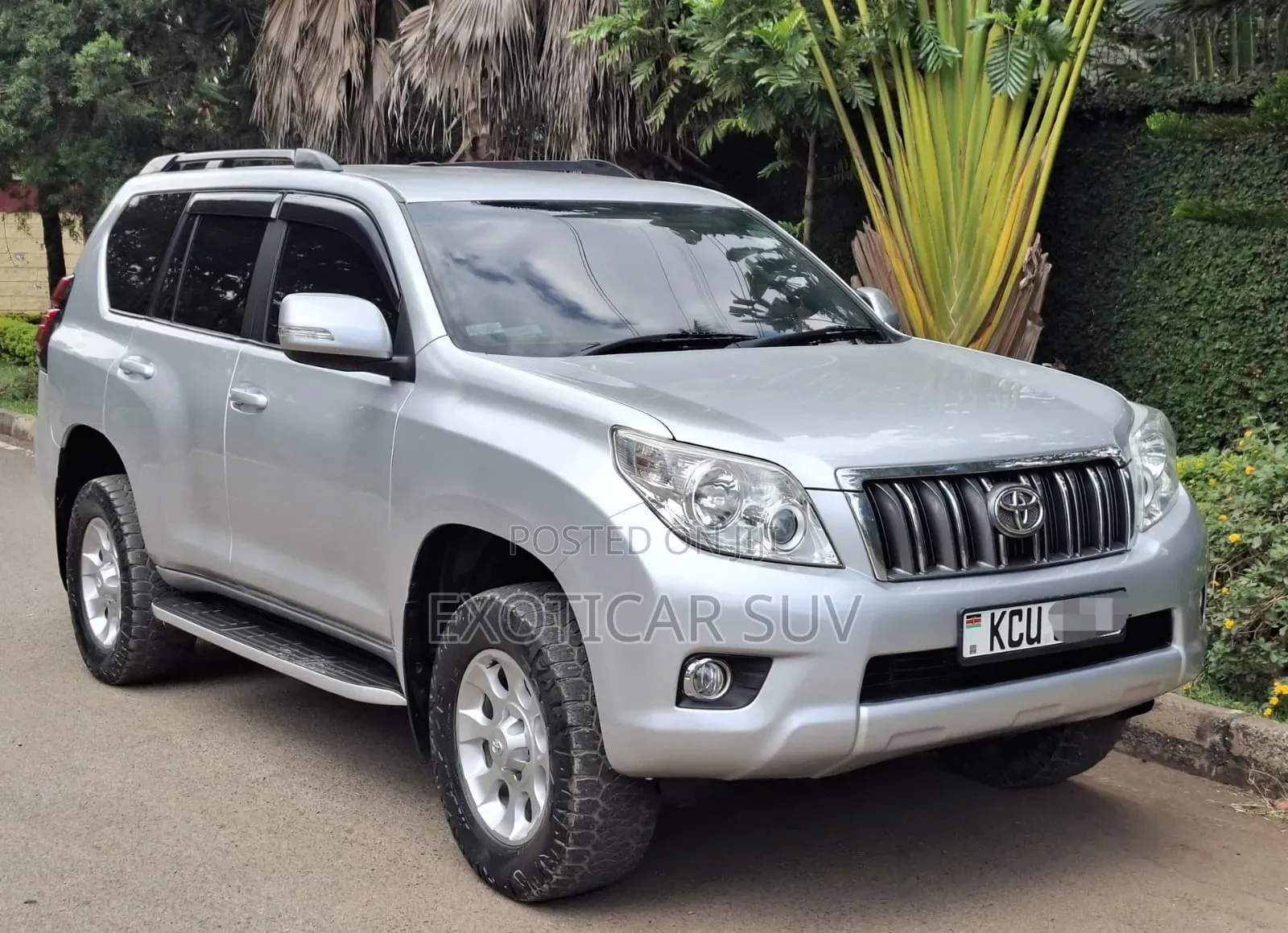 Toyota Land Cruiser Prado 2012 Silver