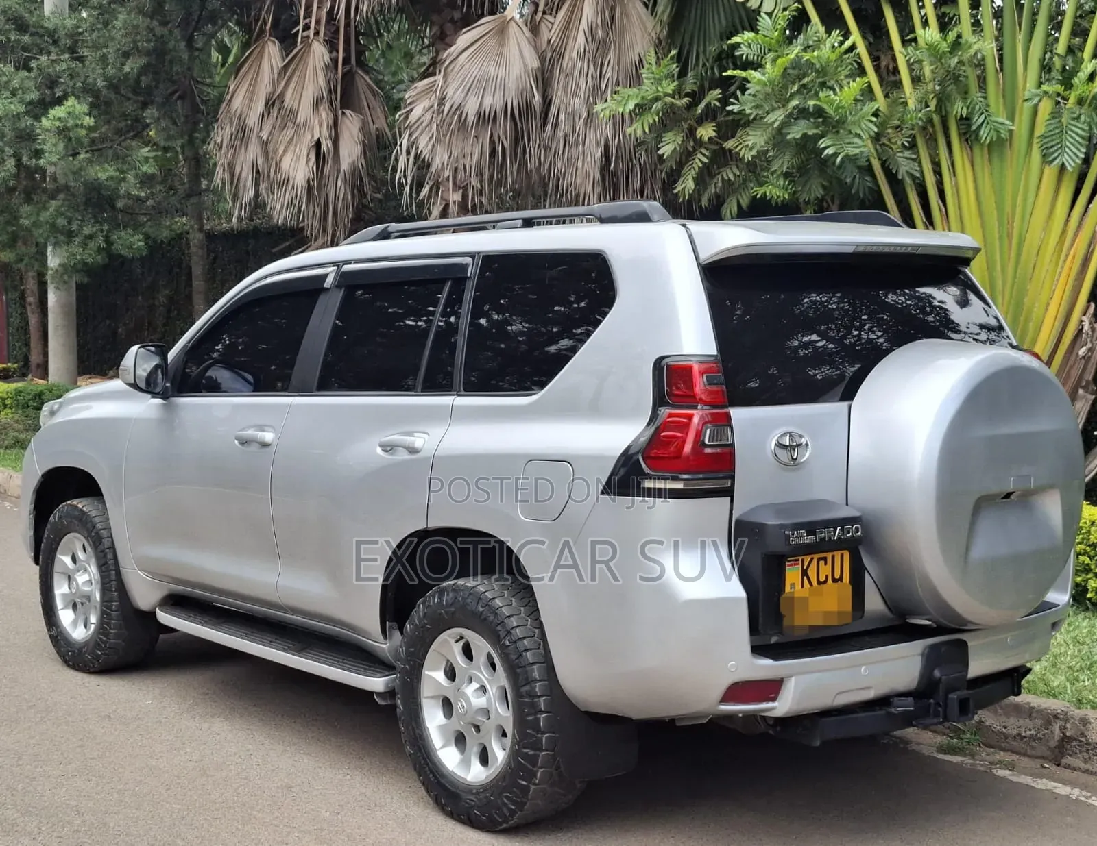 Toyota Land Cruiser Prado 2012 Silver