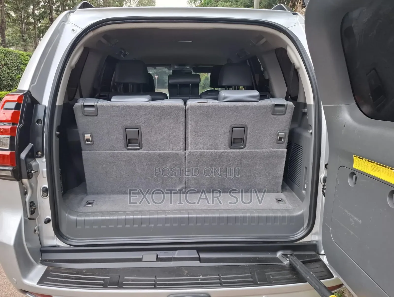 Toyota Land Cruiser Prado 2012 Silver