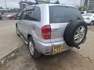 Toyota RAV4 Automatic 2003 Silver