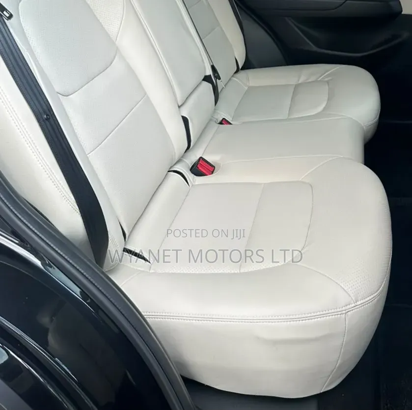 Mazda CX-5 2019 Blue