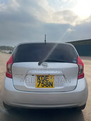 Nissan Note 2014 Silver