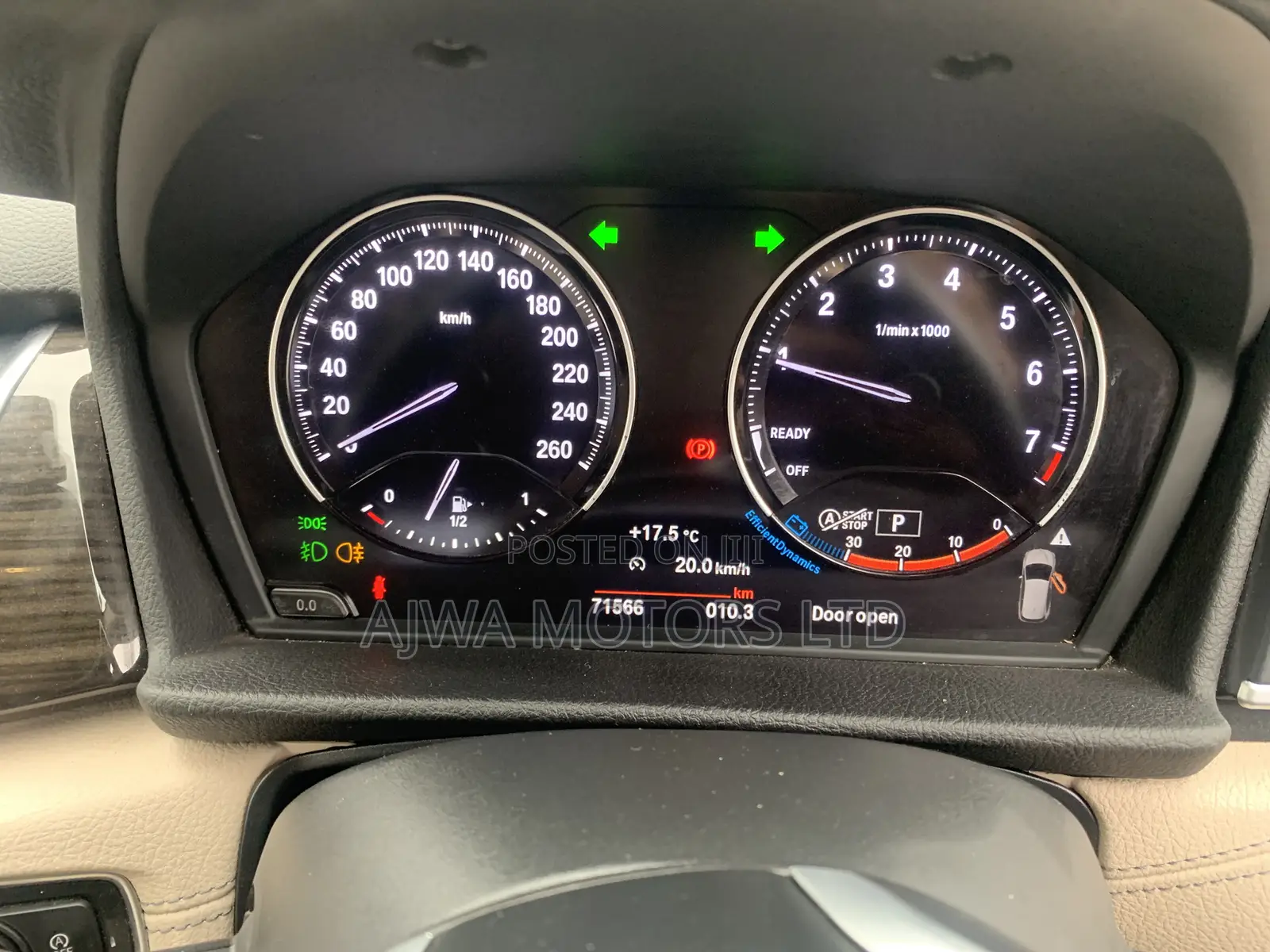 BMW 320i Wagon RWD 2019 Red