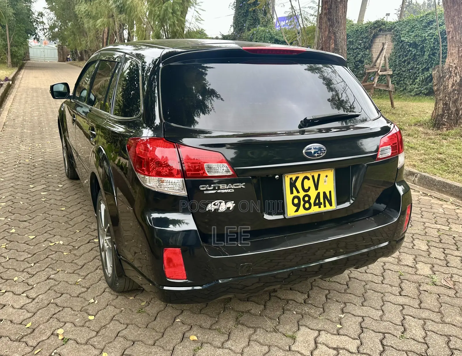 Subaru Outback 2.5i Premium 2013 Black