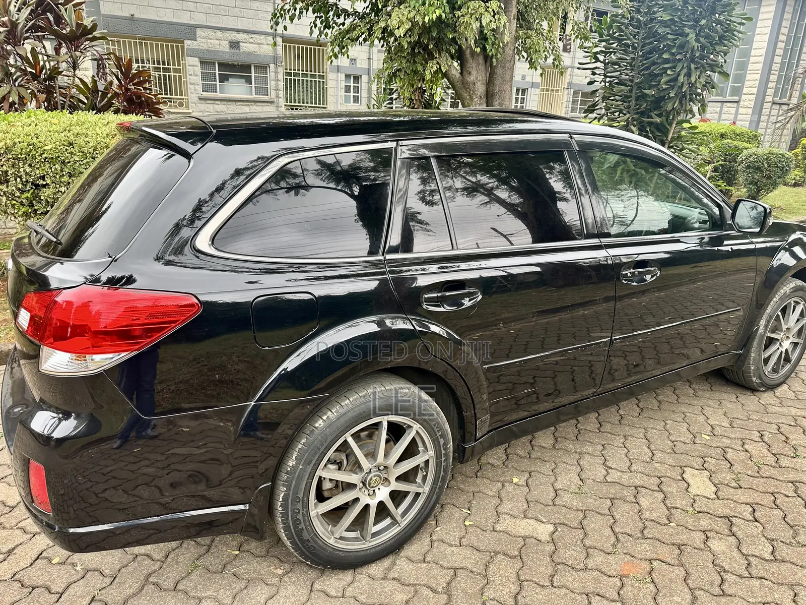 Subaru Outback 2.5i Premium 2013 Black