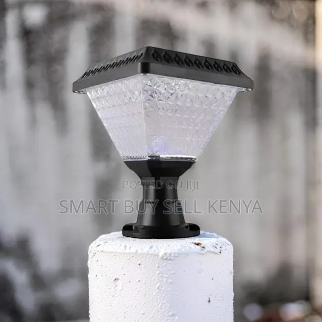 Inbuilt Battery Outdoor Garden Light Main Gate Post Solar Light Lamp