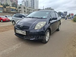 Toyota Vitz 2010 Black