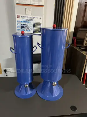 Sand Pouring Apparatus