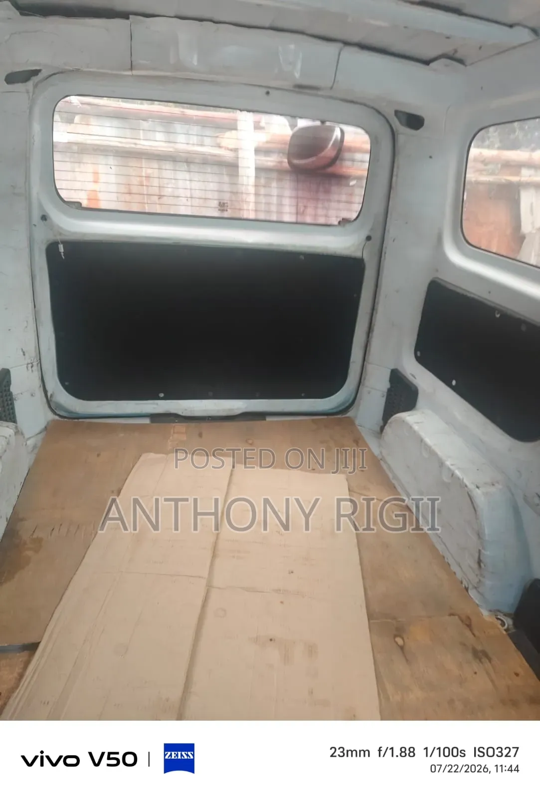 Nissan NV200 2010 White