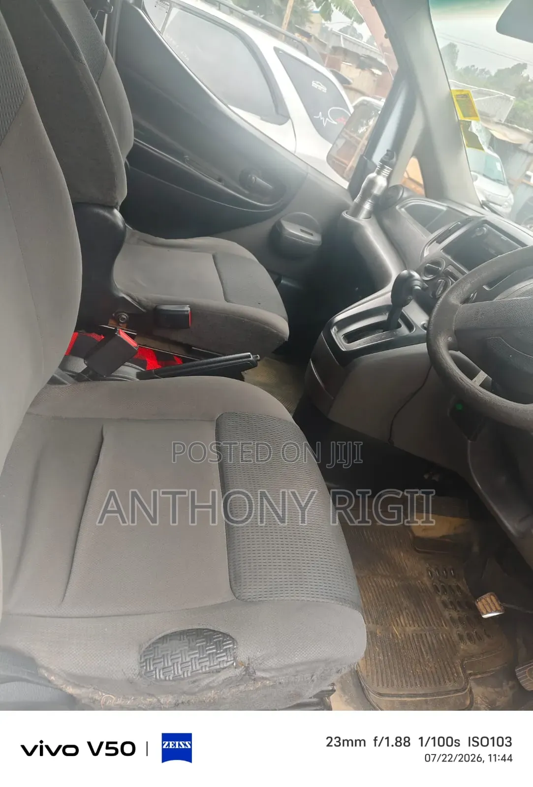 Nissan NV200 2010 White
