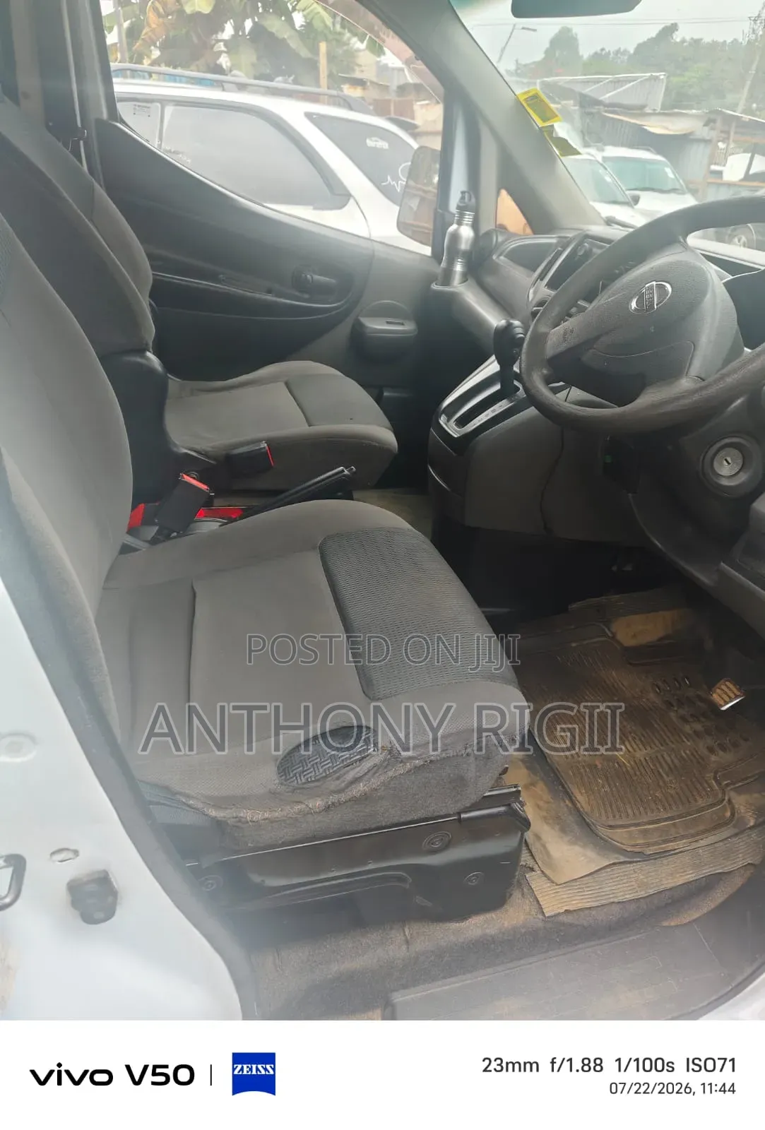 Nissan NV200 2010 White