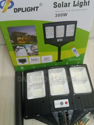 DPLIGHT 300W LED Solar Light With Mounting Pole