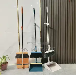 *2 in 1 Foldable Rotating Broom Dustpan Set*