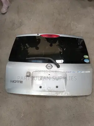 Boot Nissan Note 2006 - 2008