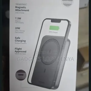 UGREEN 10000mAh Magnetic Wireless Power Bank - 20W PD Fast Charging