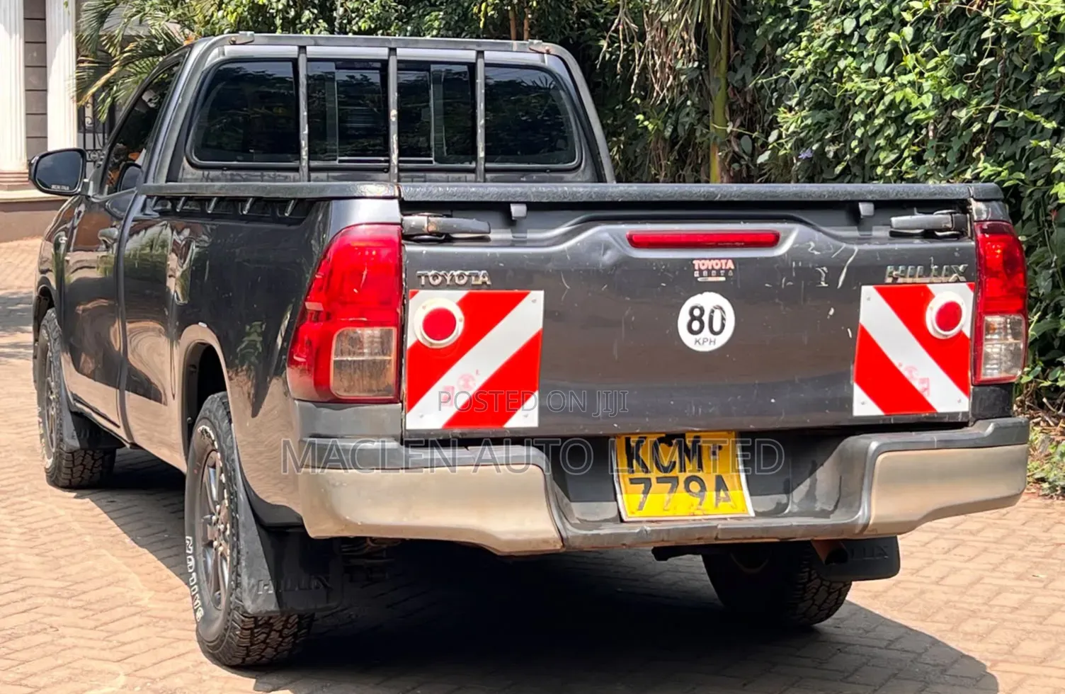Toyota Hilux 2017 Gray