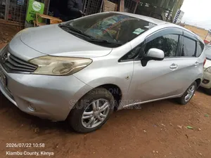 Nissan Note 2012 Silver