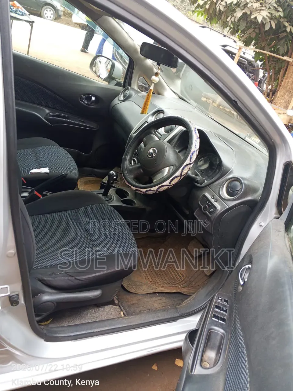 Nissan Note 2012 Silver