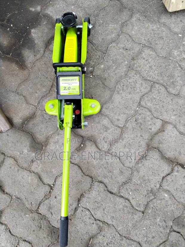 Prescott 2 Ton Hydraulic Floor Jack