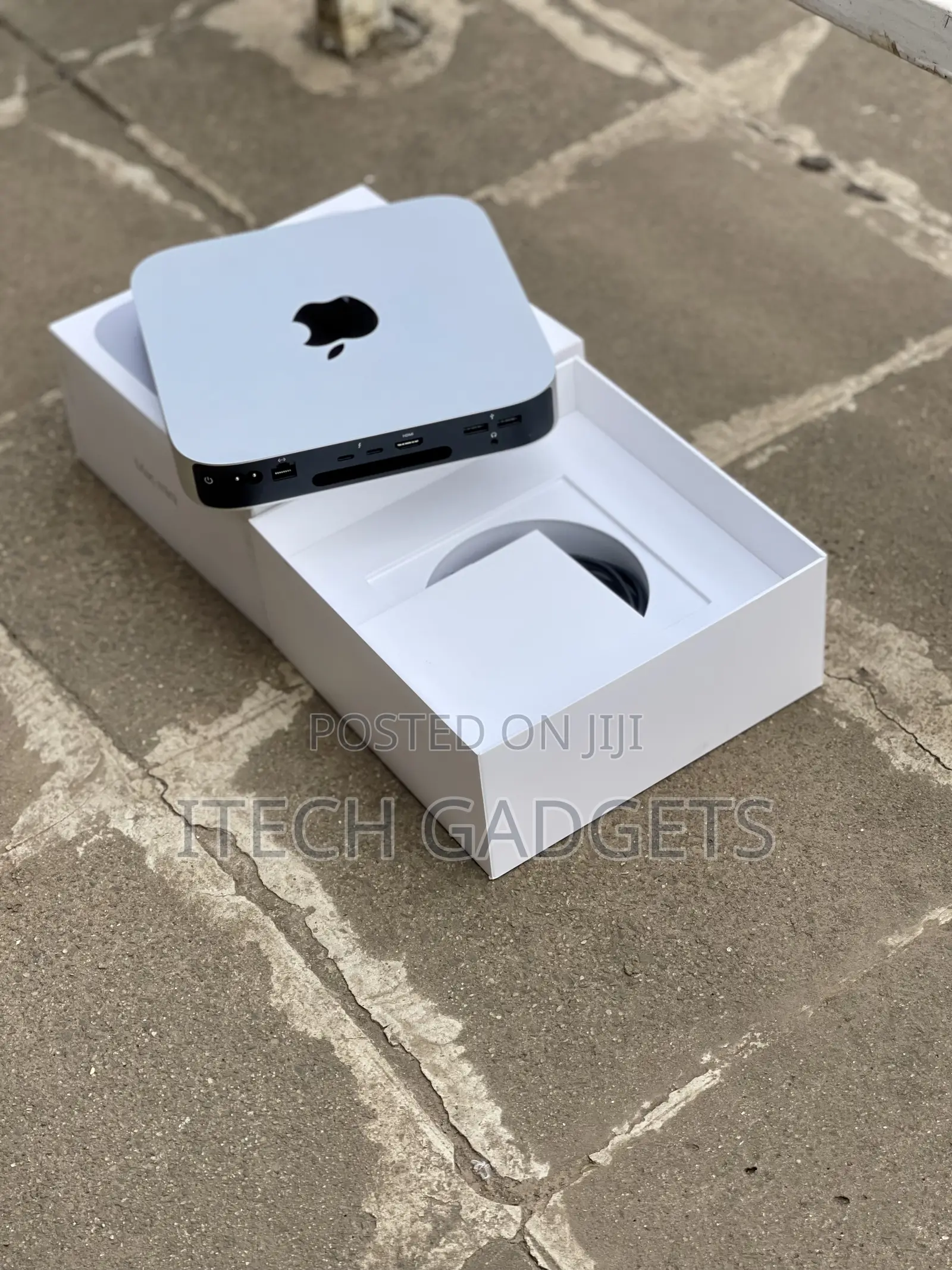 Desktop Computer Apple Mac Mini 8GB Apple M2 SSD 256GB