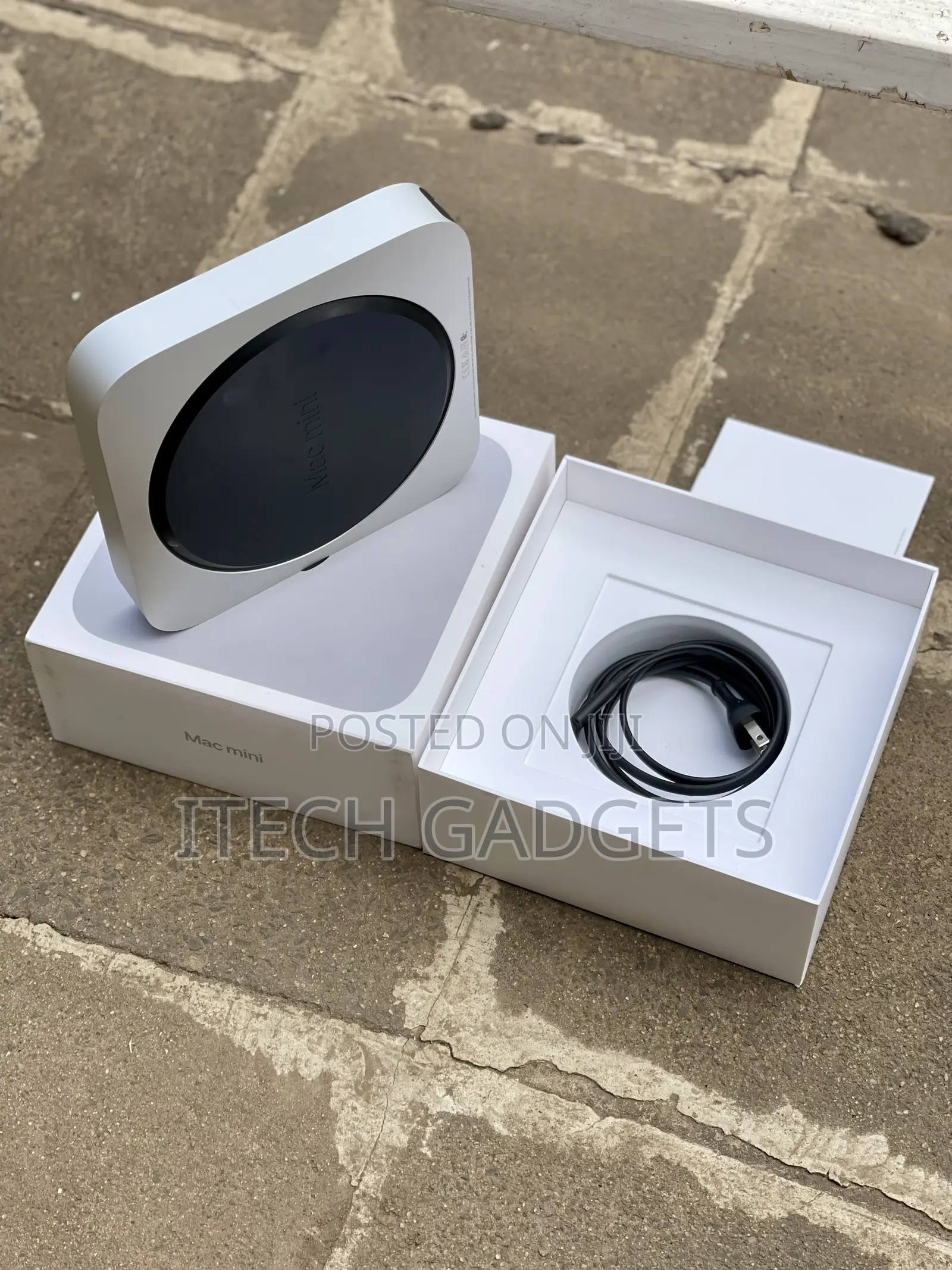 Desktop Computer Apple Mac Mini 8GB Apple M2 SSD 256GB