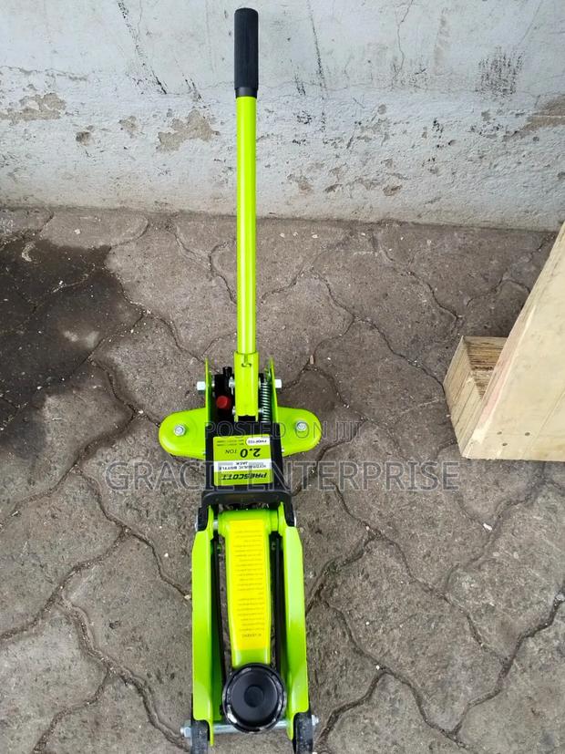 Durable Hydraulic Floor Jack 2 Ton - thumbnail 2