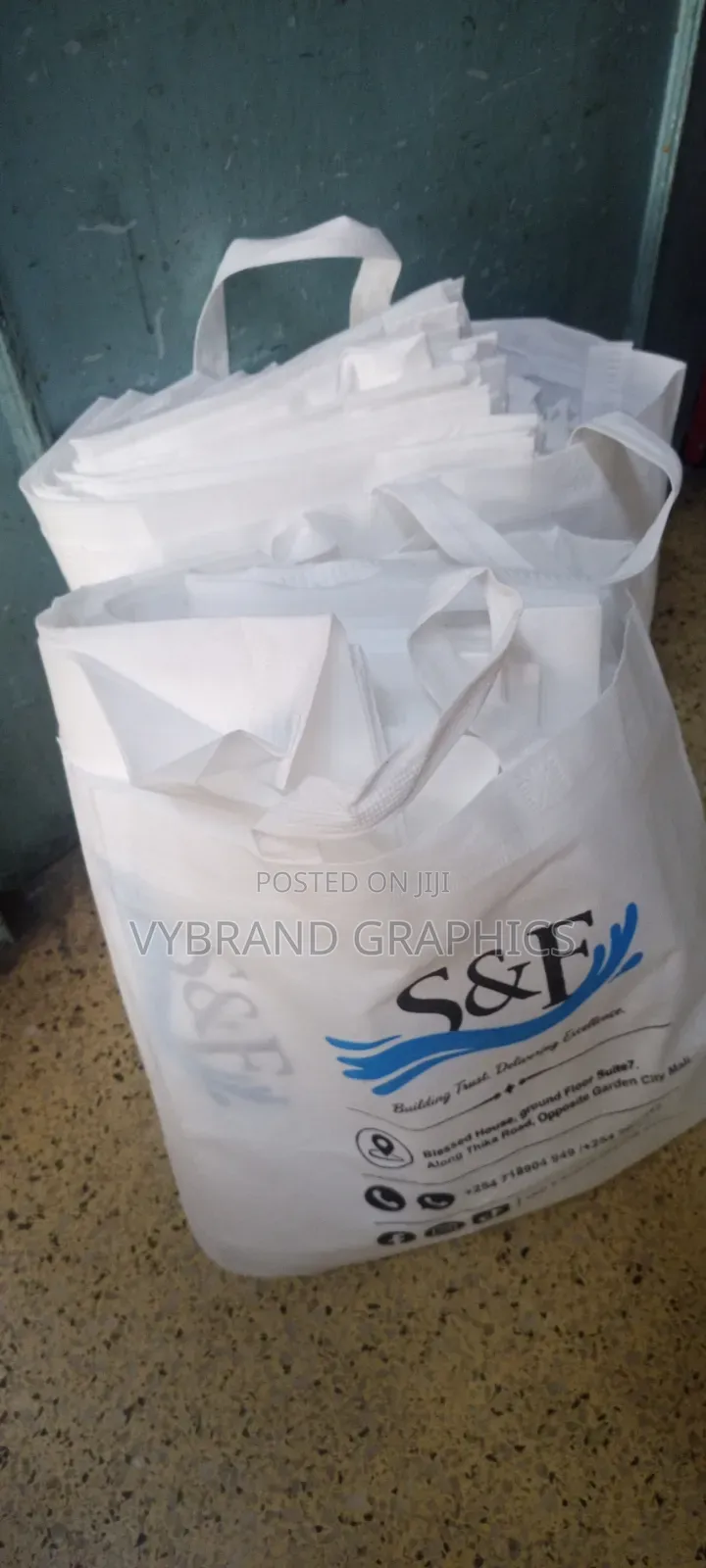 100pcs Non Woven D Cut Bags Branded Packaging Bags