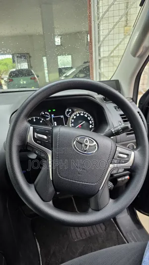 Toyota Land Cruiser Prado 2019 Black