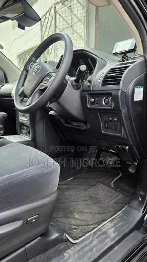Toyota Land Cruiser Prado 2019 Black