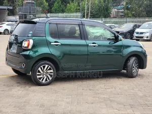 Toyota Passo 2018 Green
