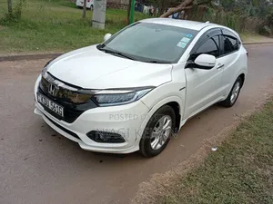 Honda Vezel 1.5 Hybrid 2WD 2018 White