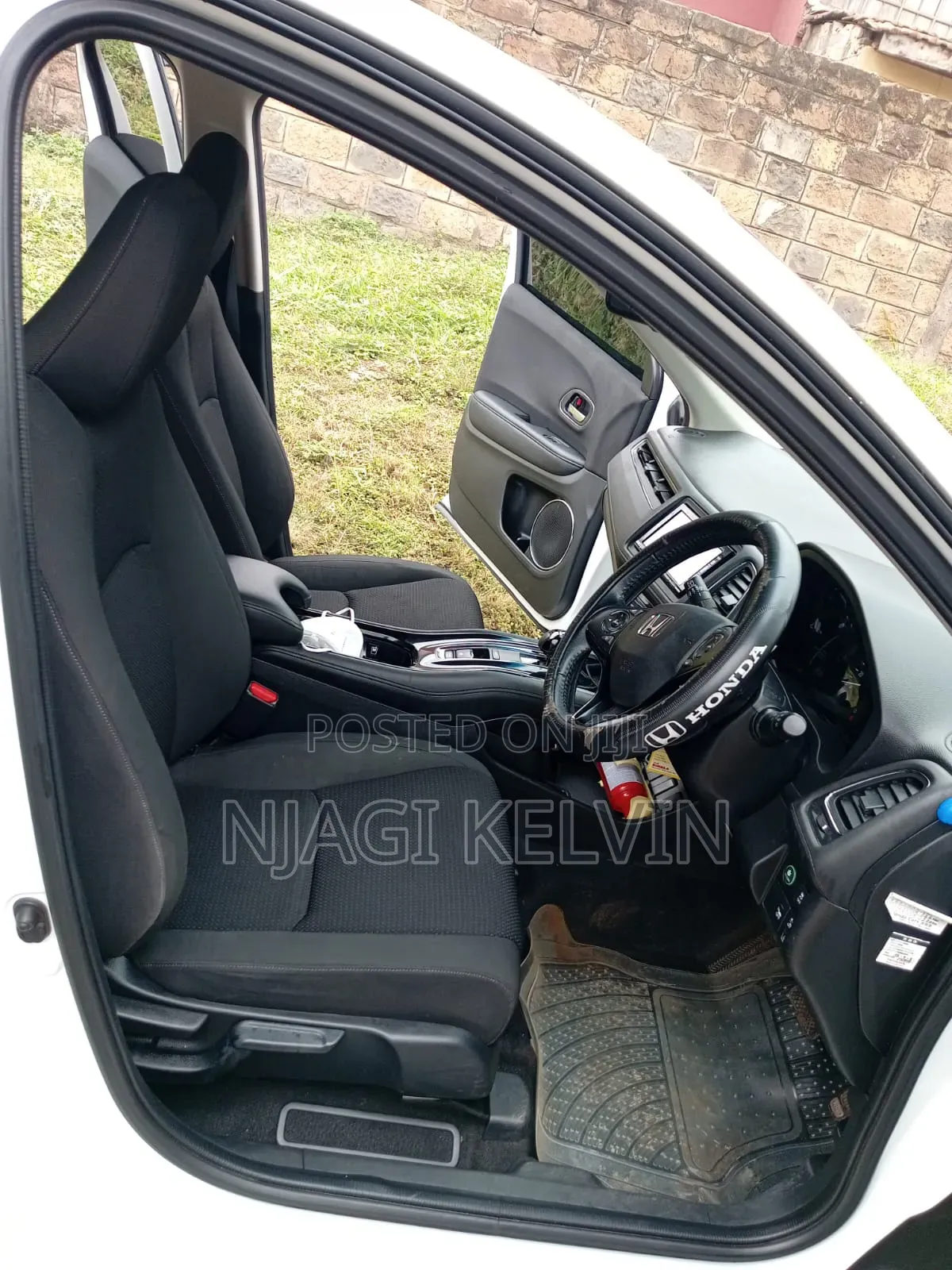 Honda Vezel 1.5 Hybrid 2WD 2018 White