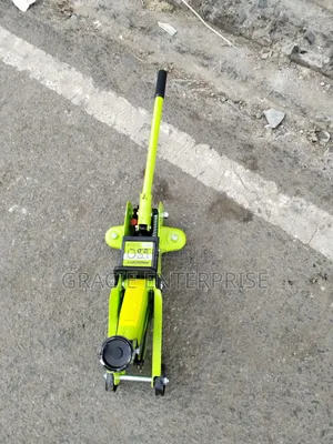 Hydraulic Floor Jack 2 Ton