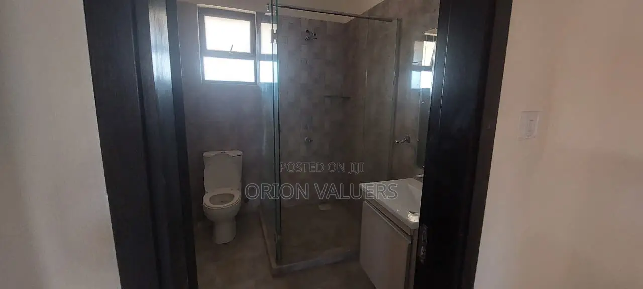 3bdrm Apartment in Thindigua for sale