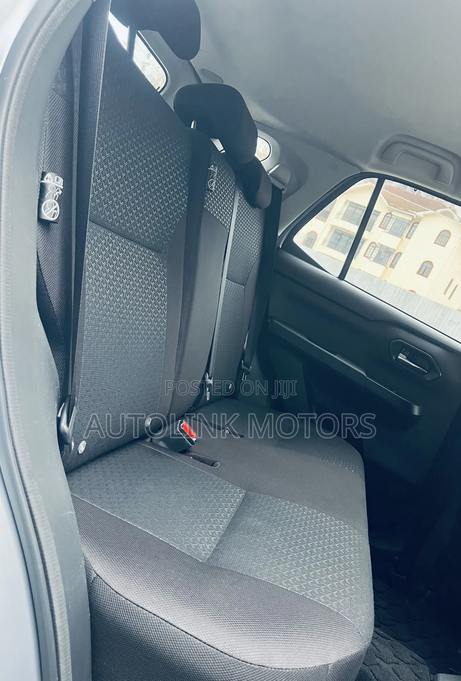 Toyota Raize 1.0 FWD 2020 Silver