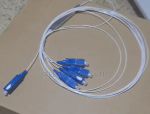 1×4 Splitter With Connectors