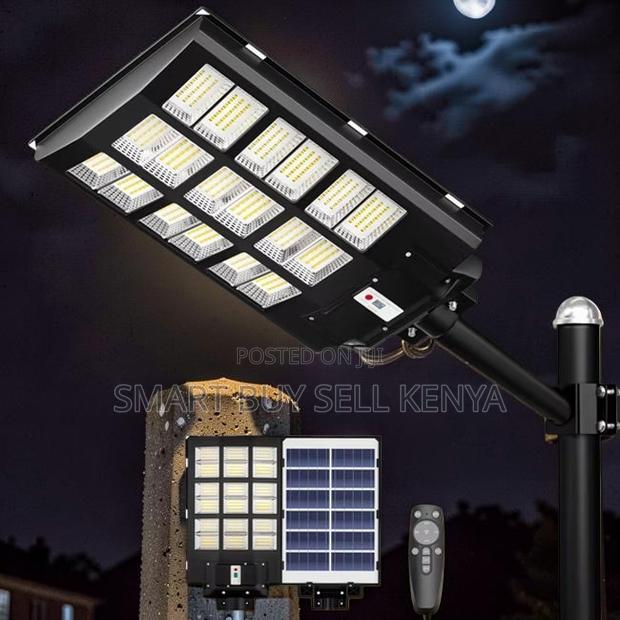Wire Free Operation 2000 Watts Outdoor Security Led Solar Street Light